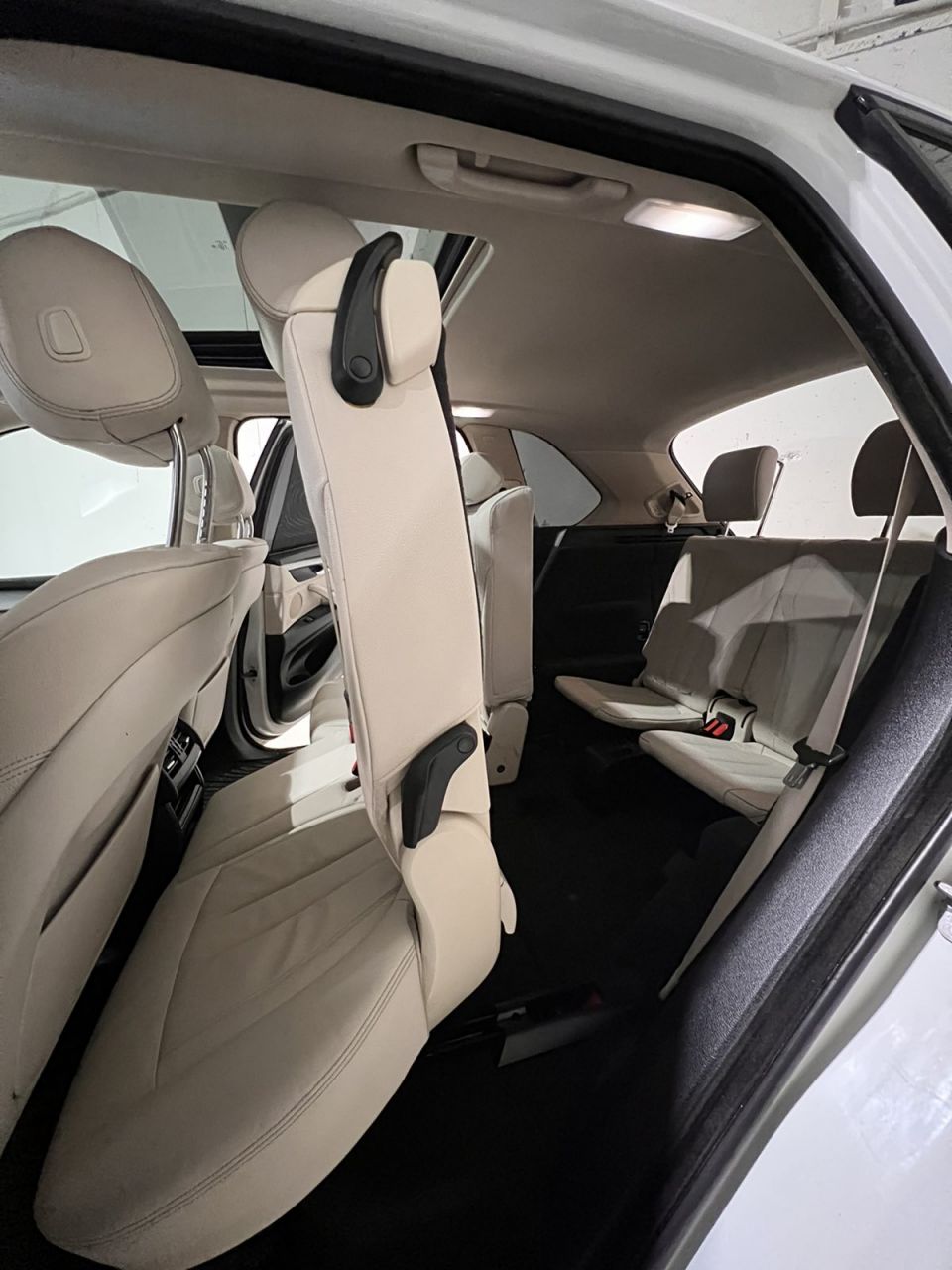 BMW X5 | 8