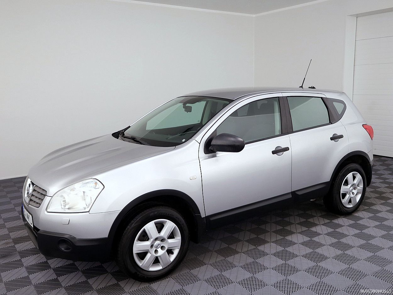 Nissan Qashqai | 1