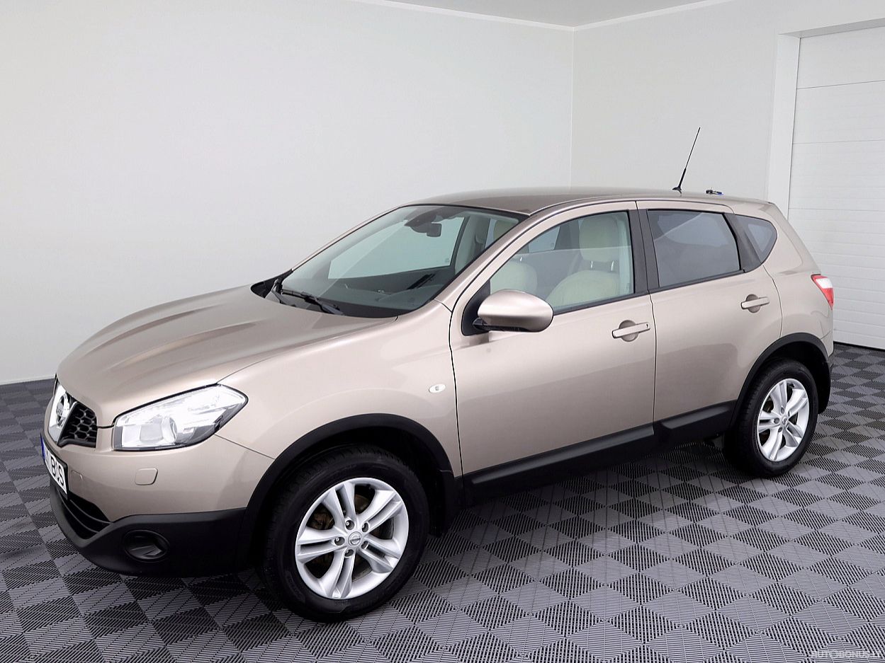 Nissan Qashqai | 1