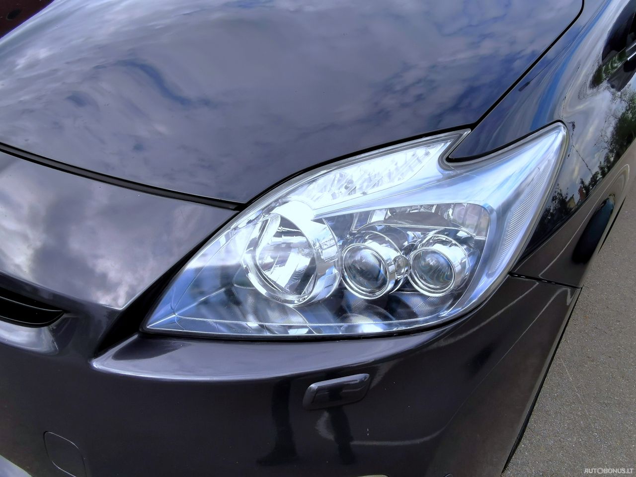 Toyota Prius | 32