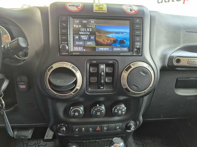 Jeep Wrangler | 12