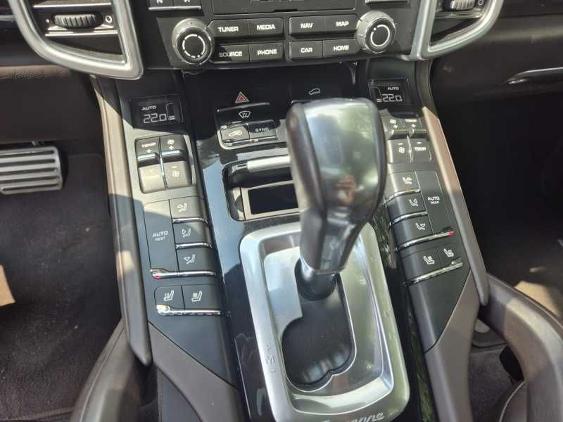 Porsche Cayenne | 29