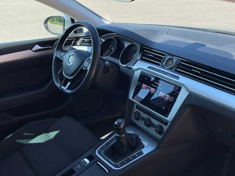 Volkswagen Passat | 6