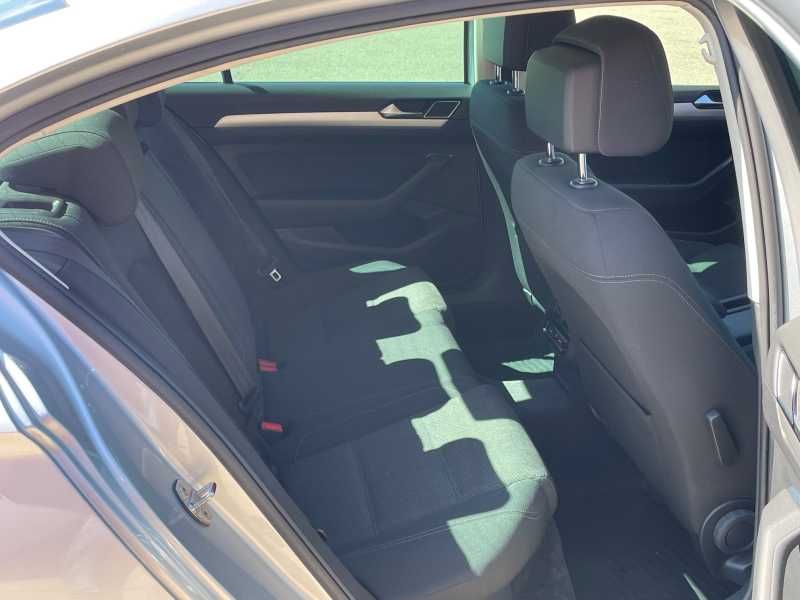 Volkswagen Passat | 7
