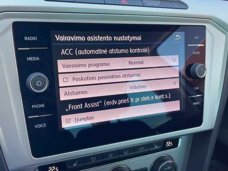Volkswagen Passat | 12