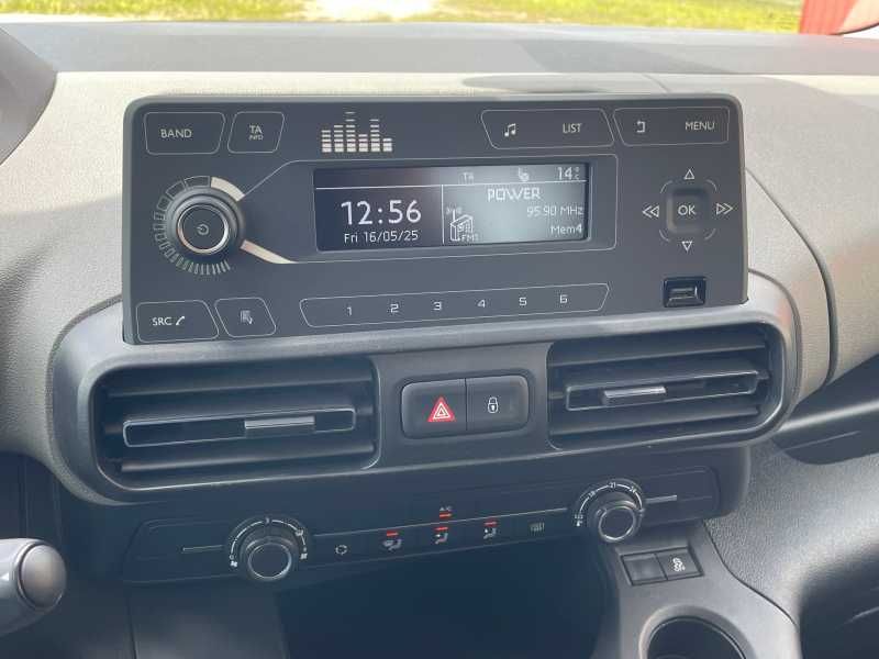 Peugeot Rifter | 9