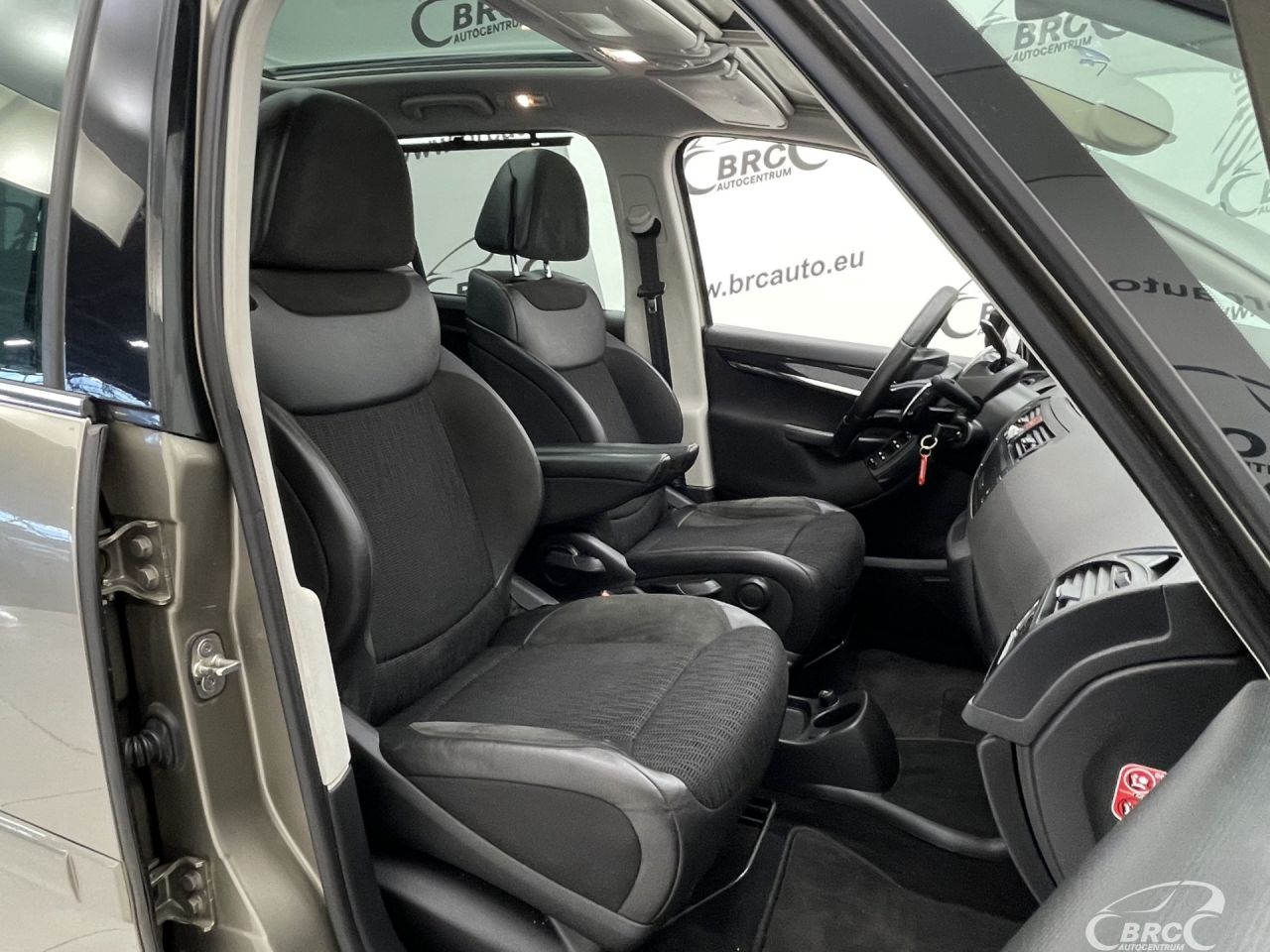 Citroen C4 | 6