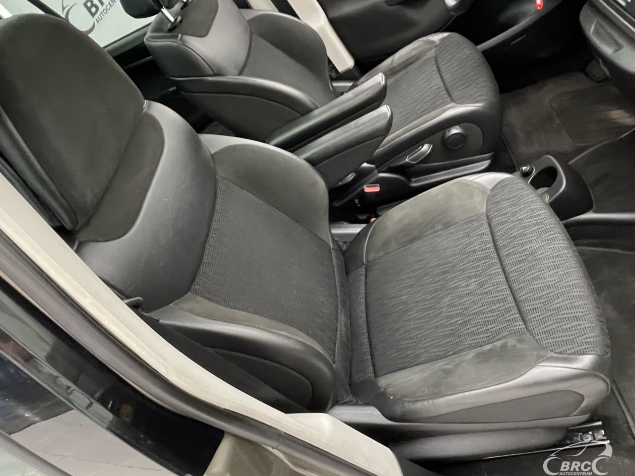 Citroen C4 | 4
