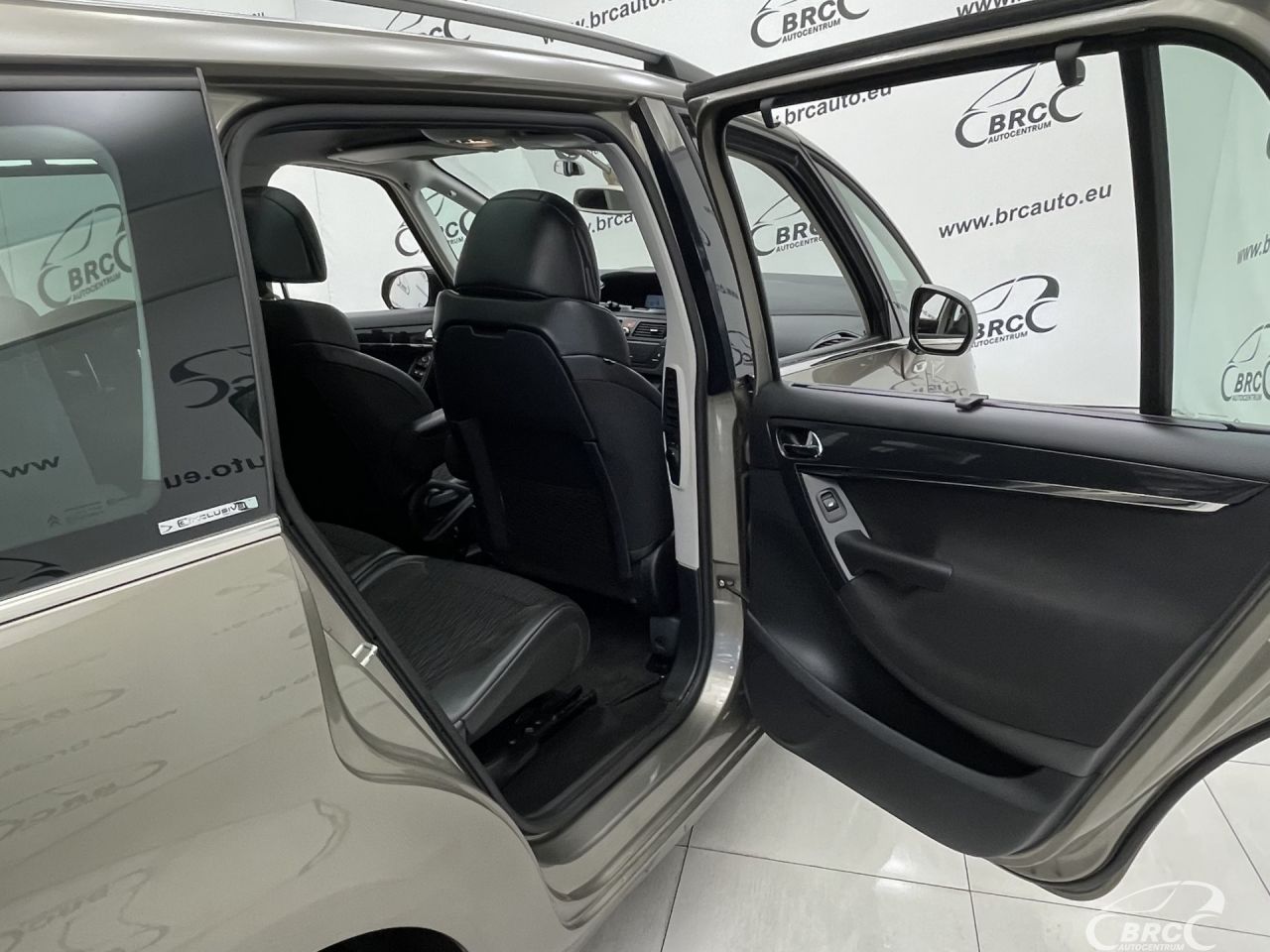 Citroen C4 | 11