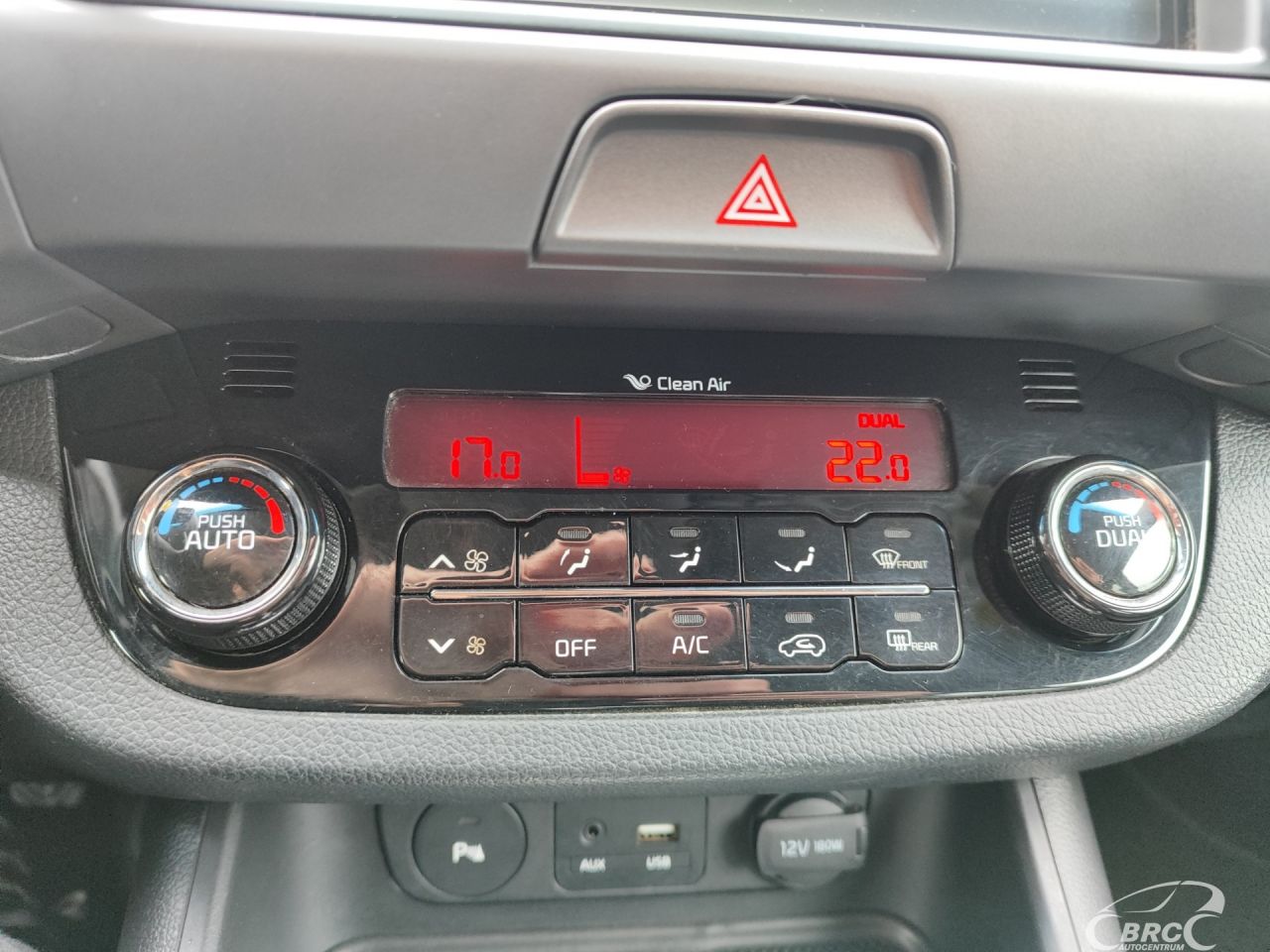 Kia Sportage | 32
