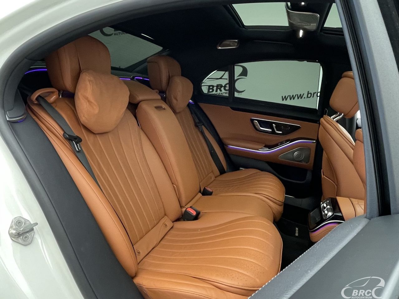 Mercedes-Benz S400 | 10