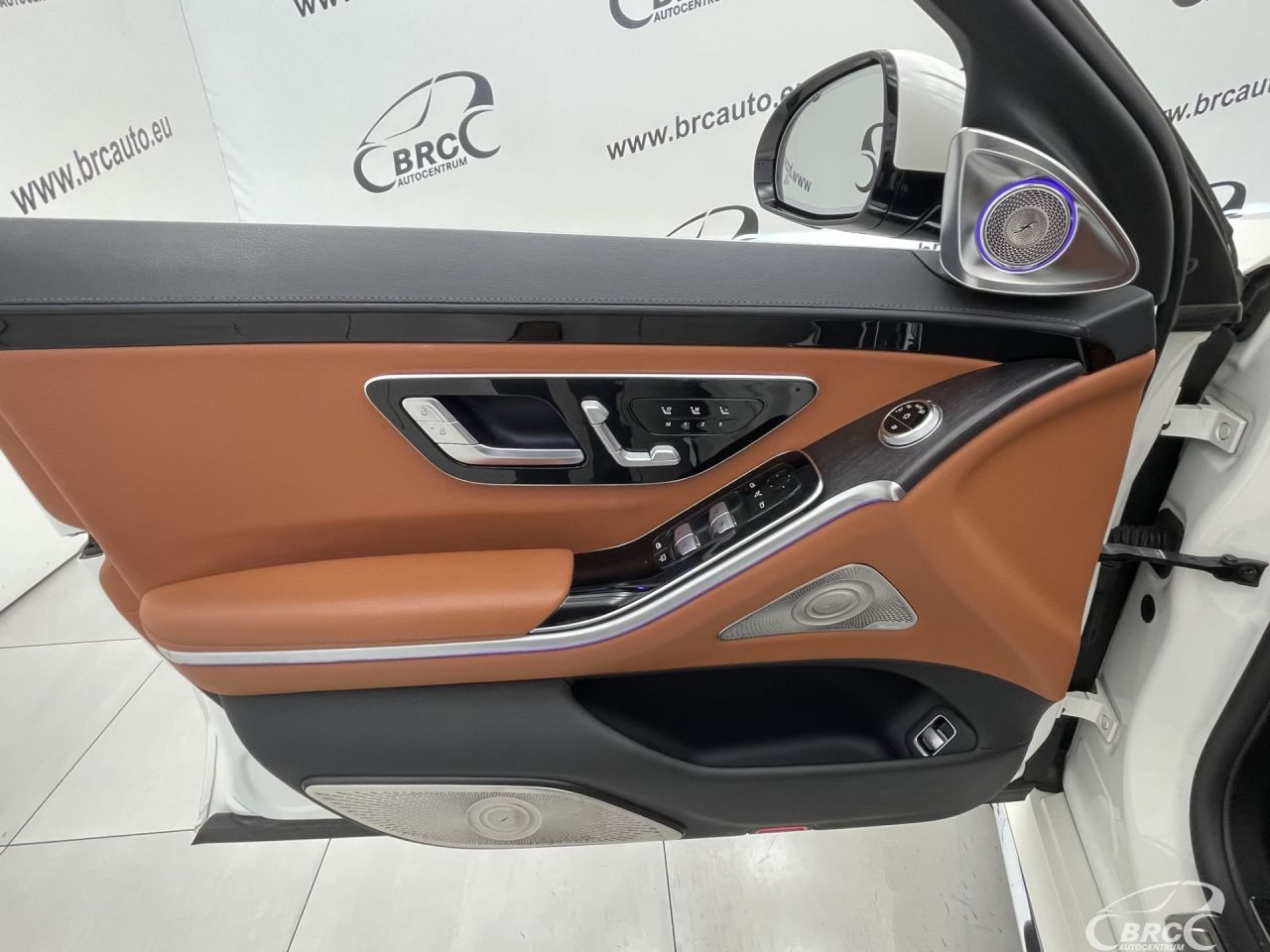 Mercedes-Benz S400 | 16