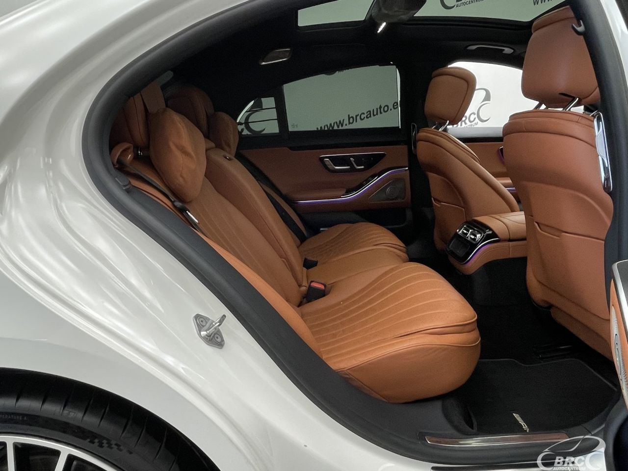 Mercedes-Benz S400 | 8
