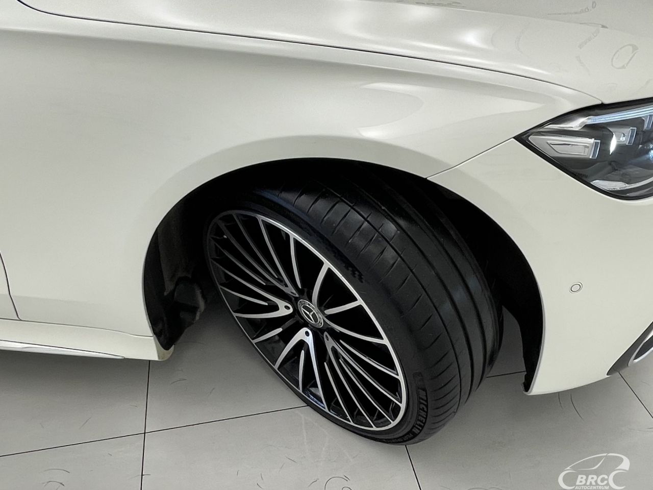 Mercedes-Benz S400 | 36