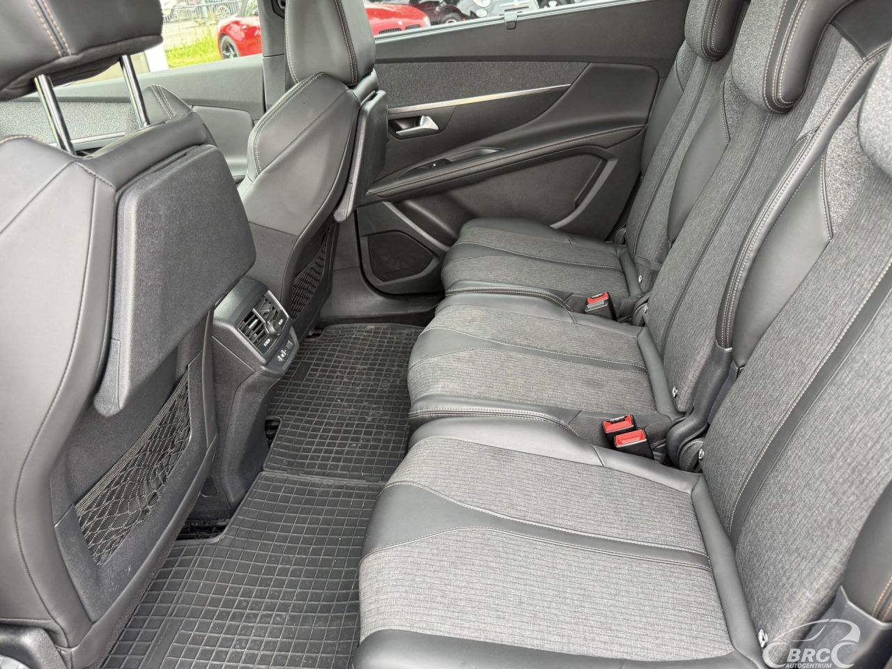Peugeot 5008 | 12