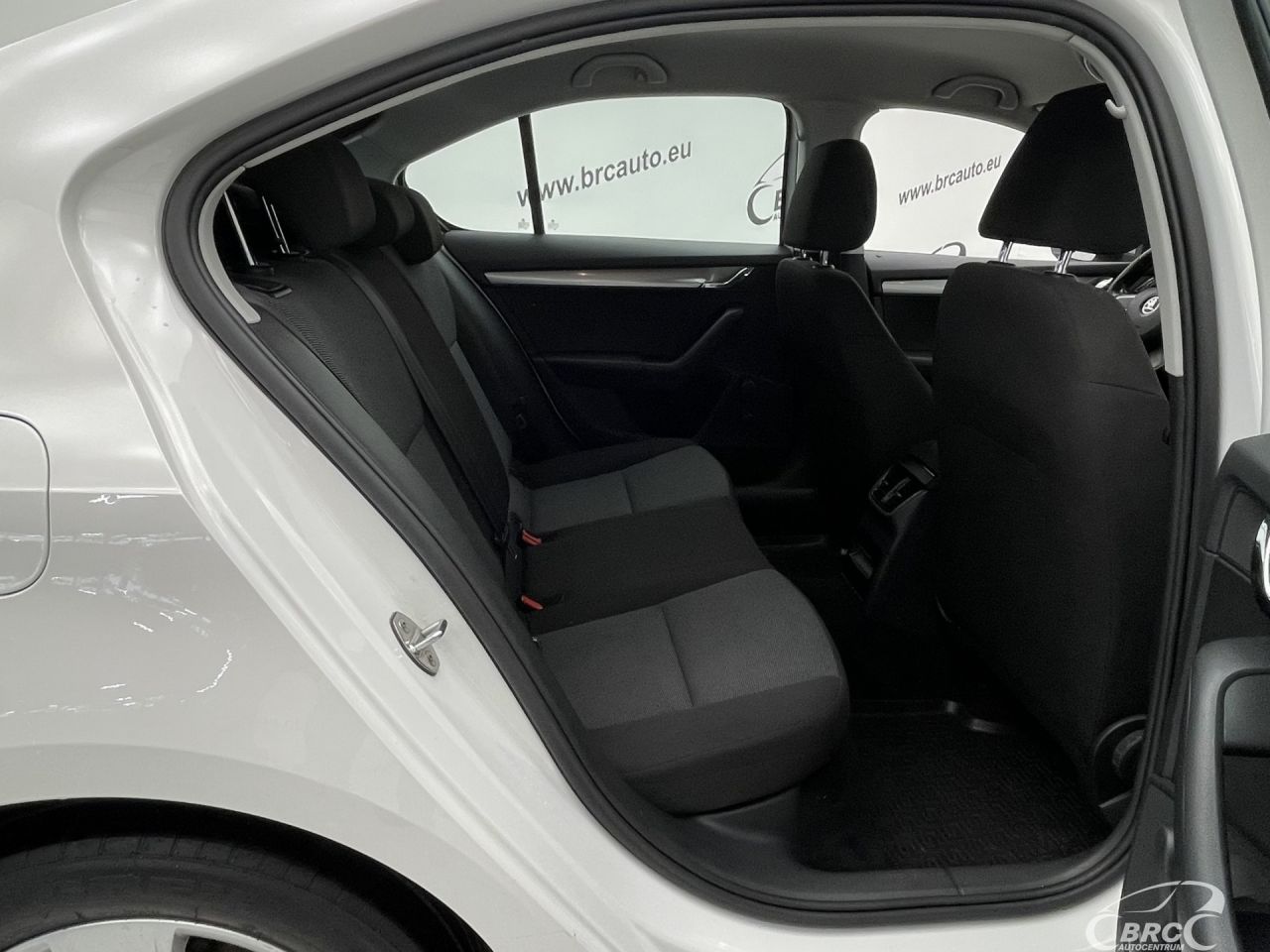 Skoda Octavia | 13