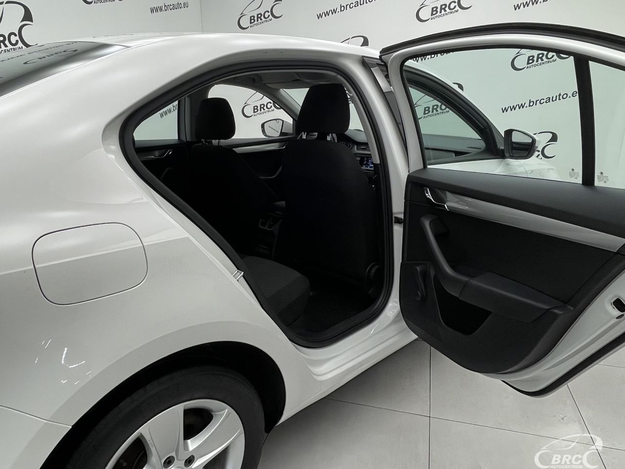 Skoda Octavia | 11