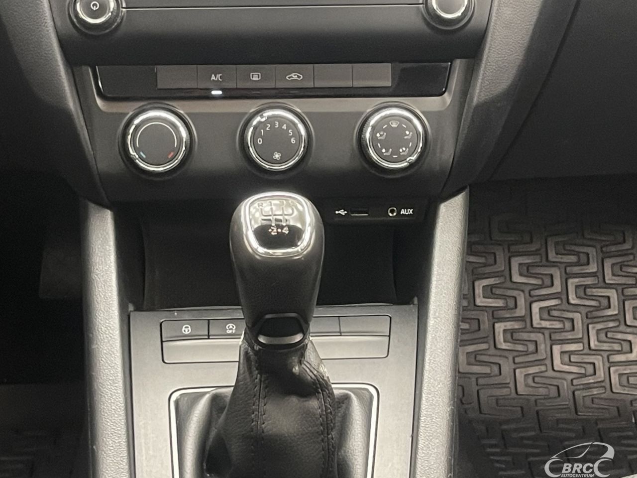 Skoda Octavia | 15