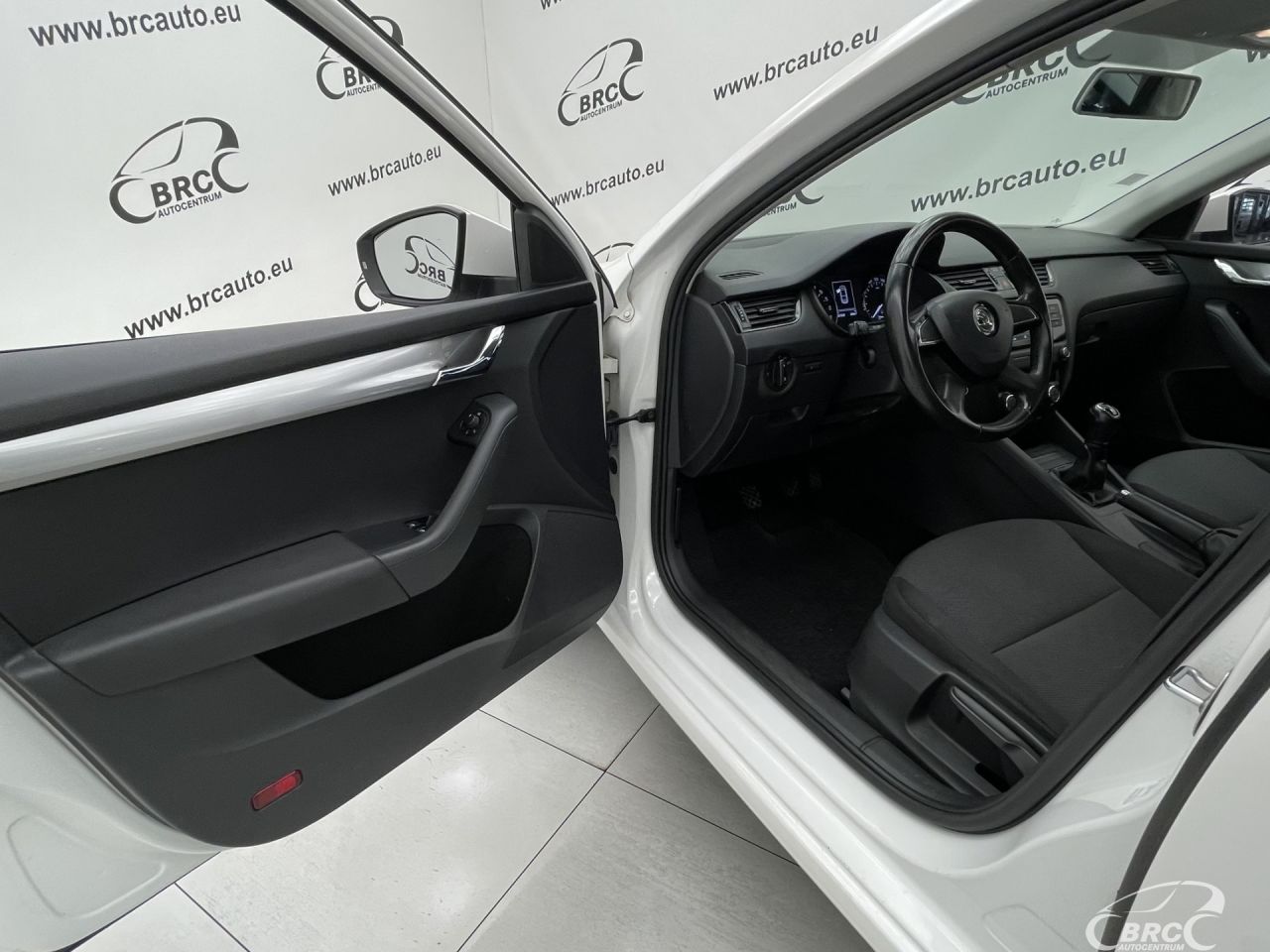 Skoda Octavia | 17