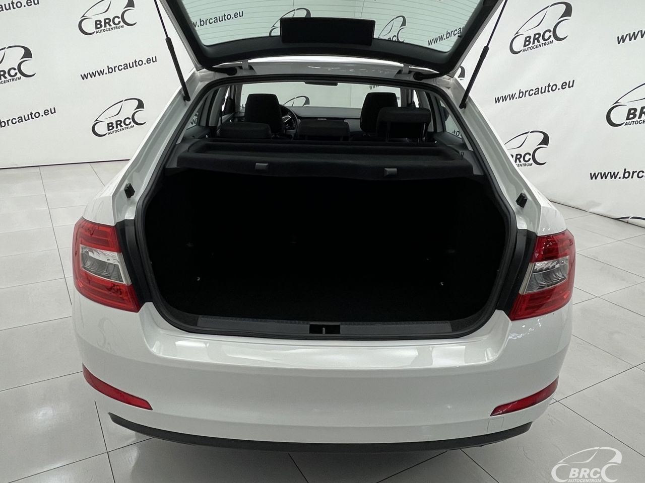 Skoda Octavia | 38