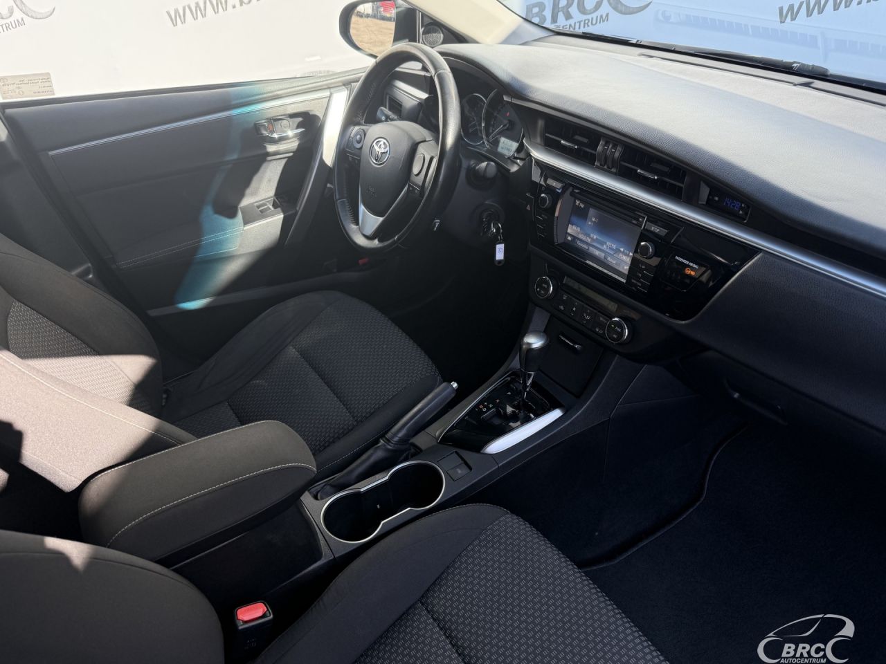 Toyota Corolla | 7