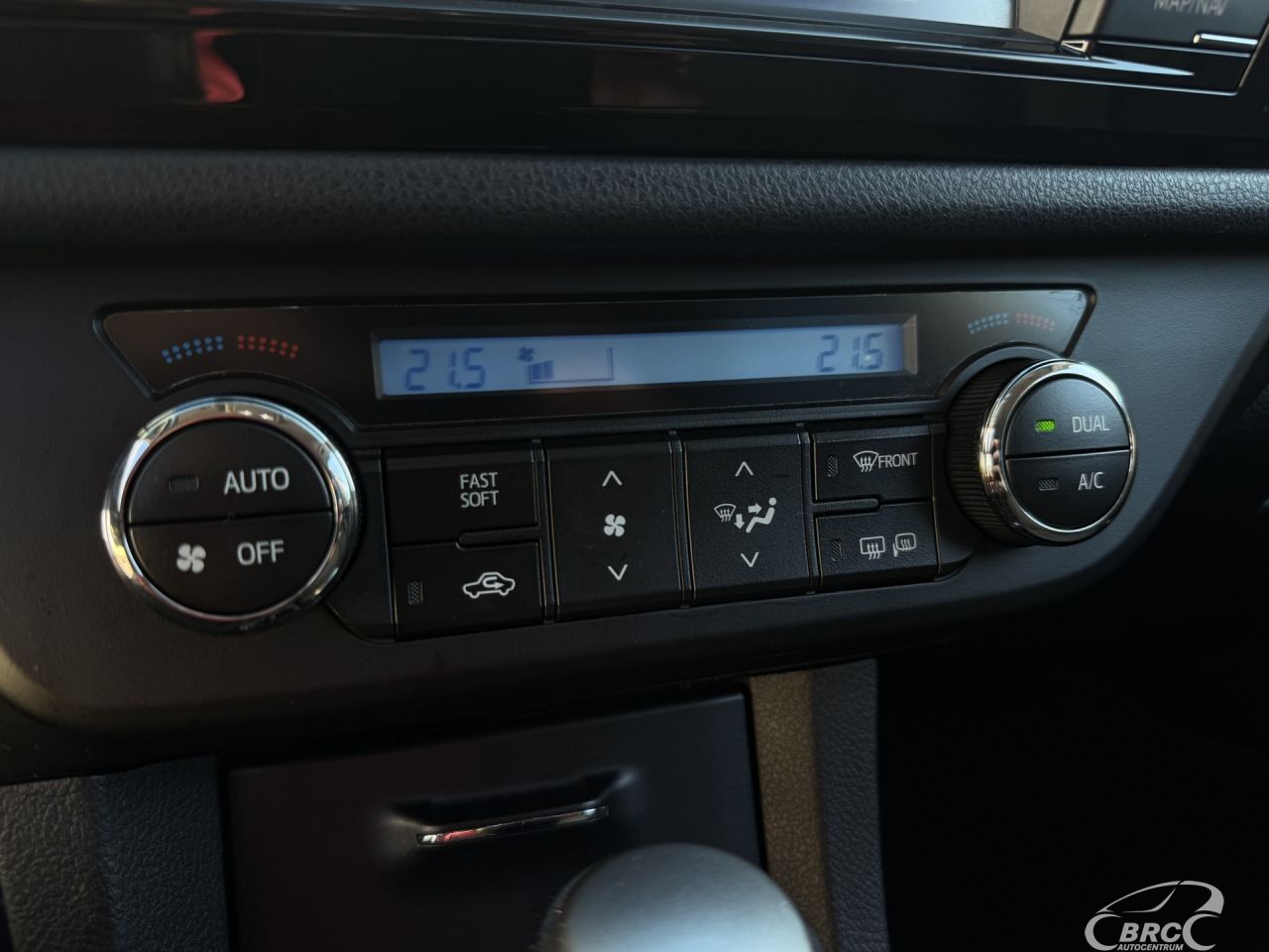 Toyota Corolla | 29