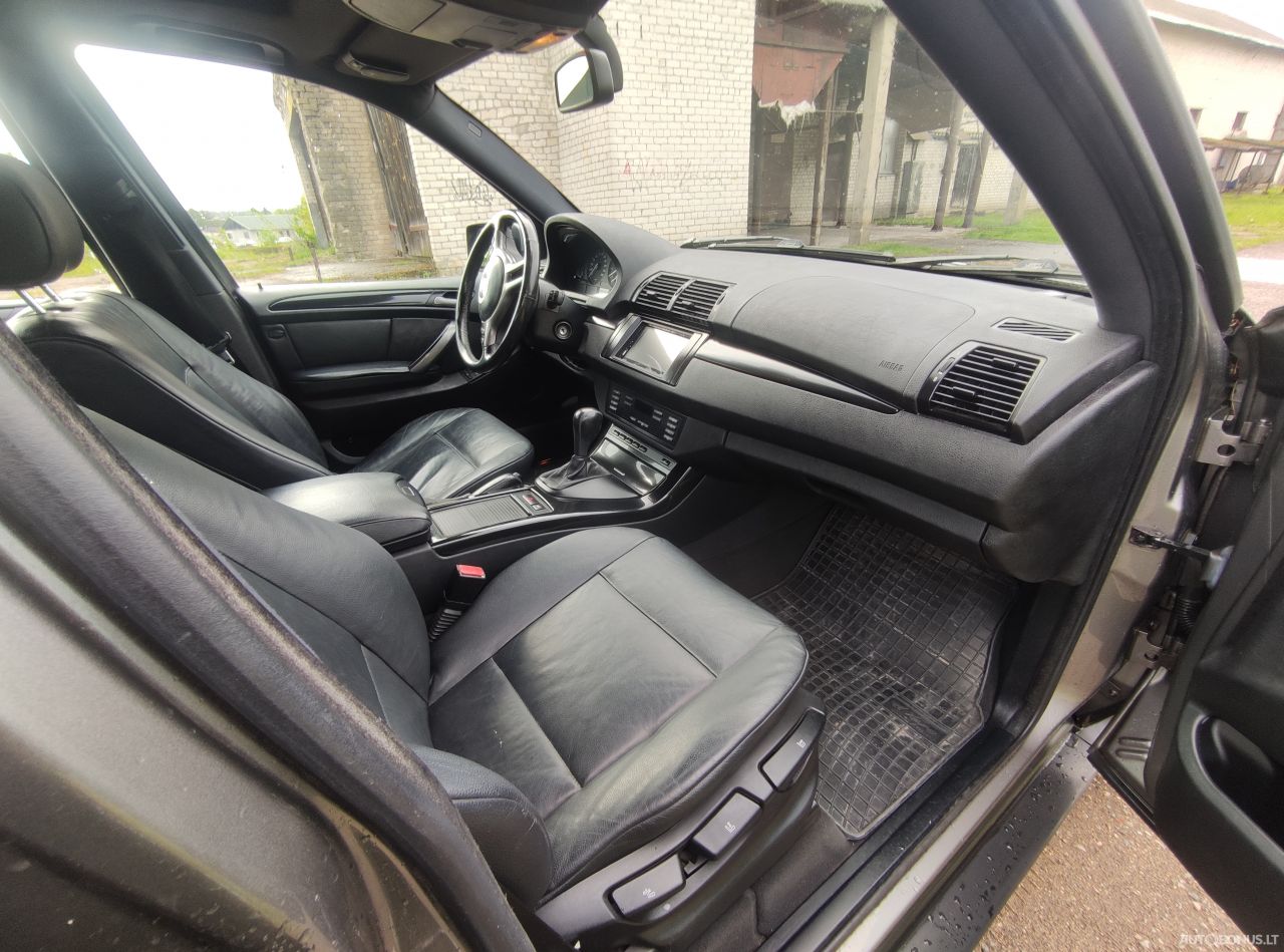 BMW X5 | 7