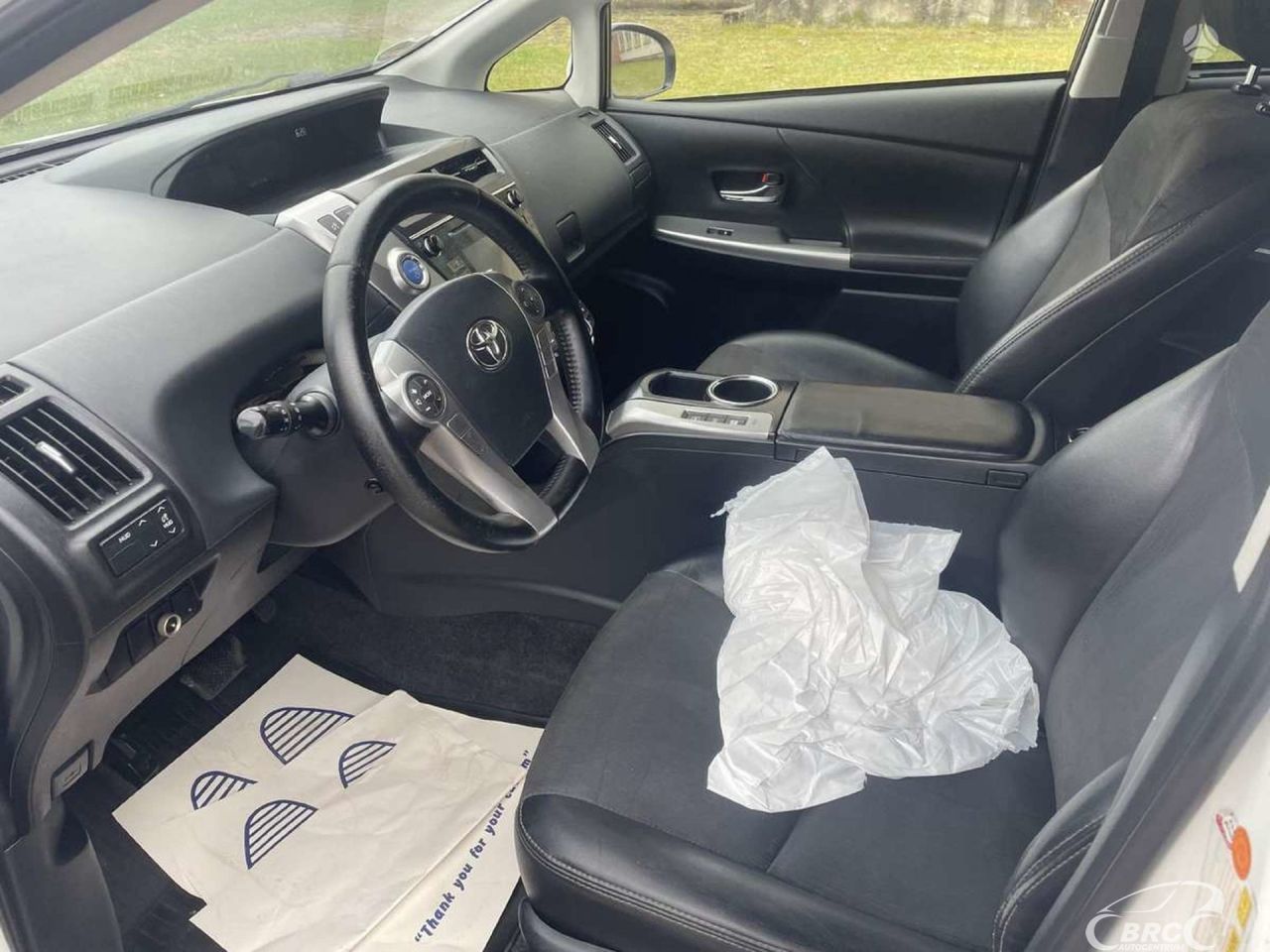 Toyota Prius+ | 14