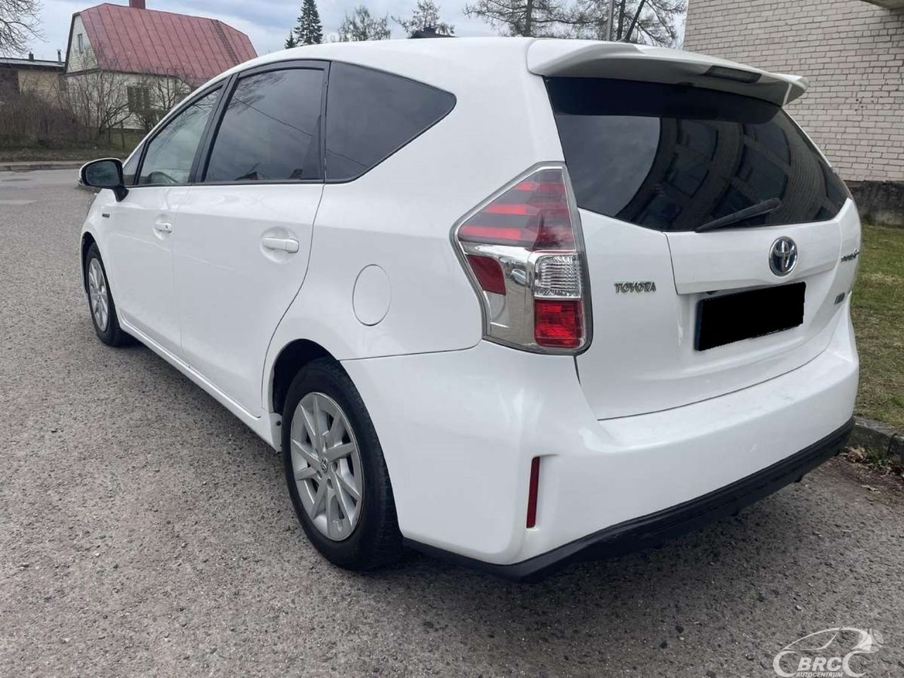 Toyota Prius+ | 7