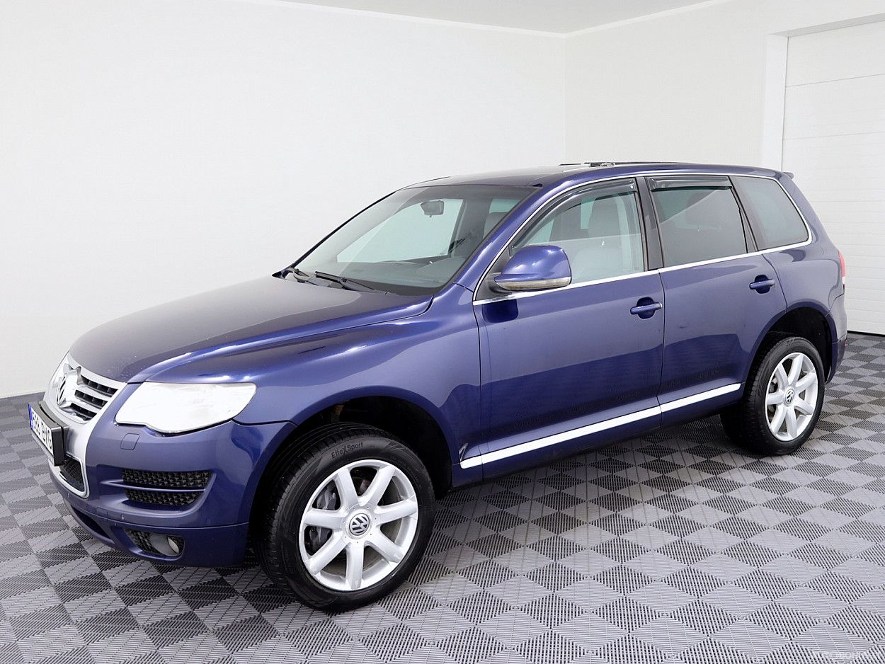 Volkswagen Touareg | 1