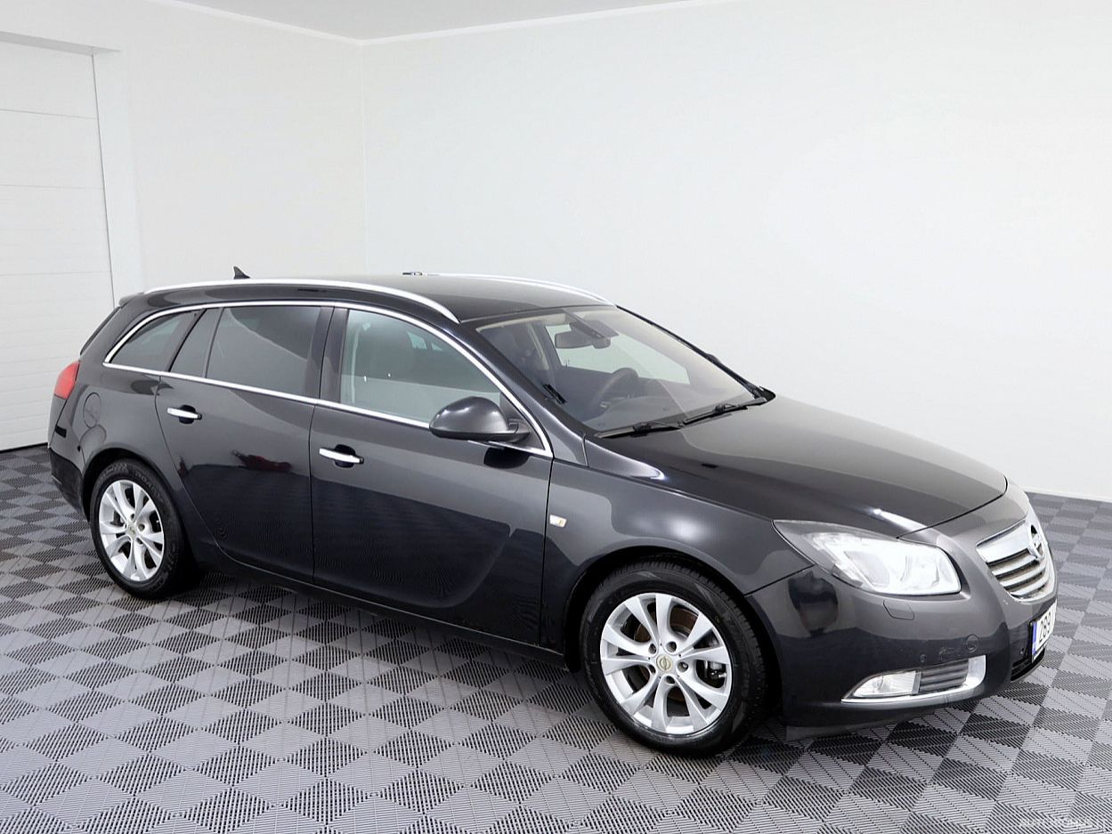 Opel Insignia, 2.0 l., Универсал