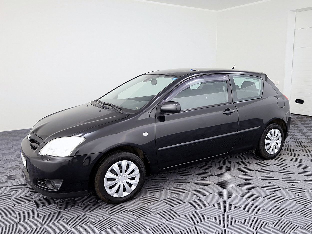 Toyota Corolla | 1