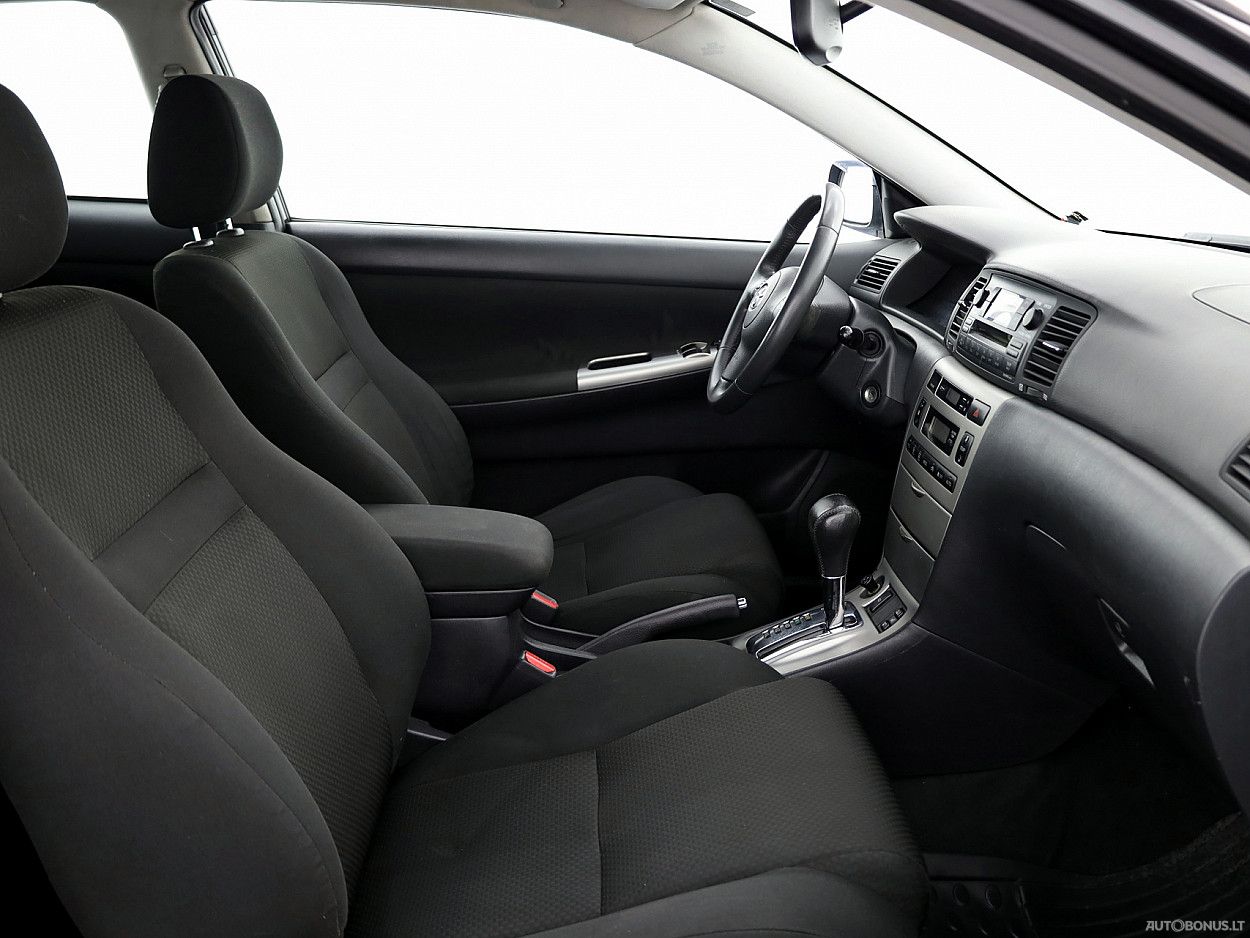 Toyota Corolla | 5