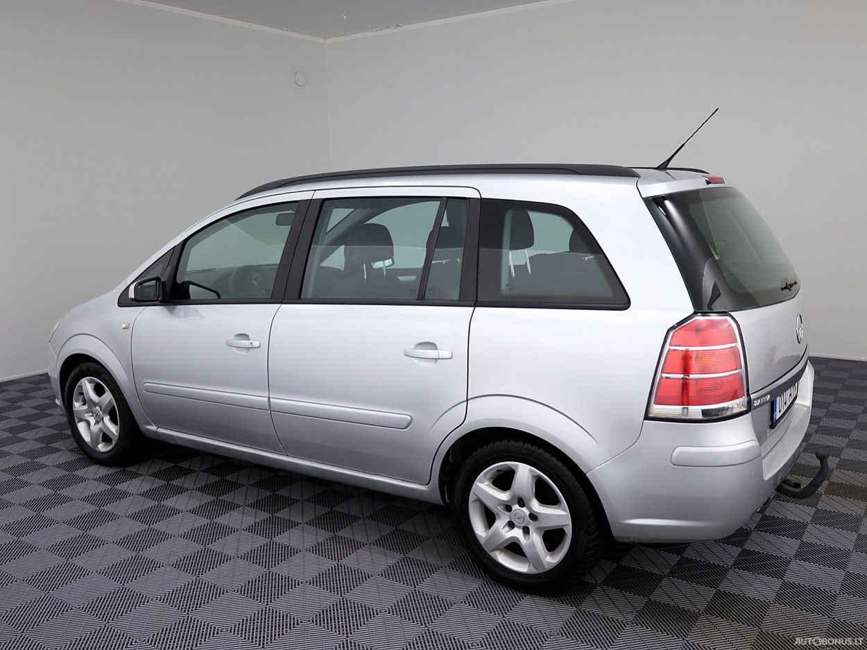 Opel Zafira | 11