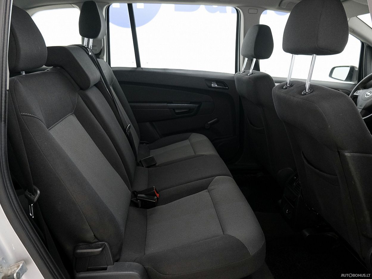 Opel Zafira | 14
