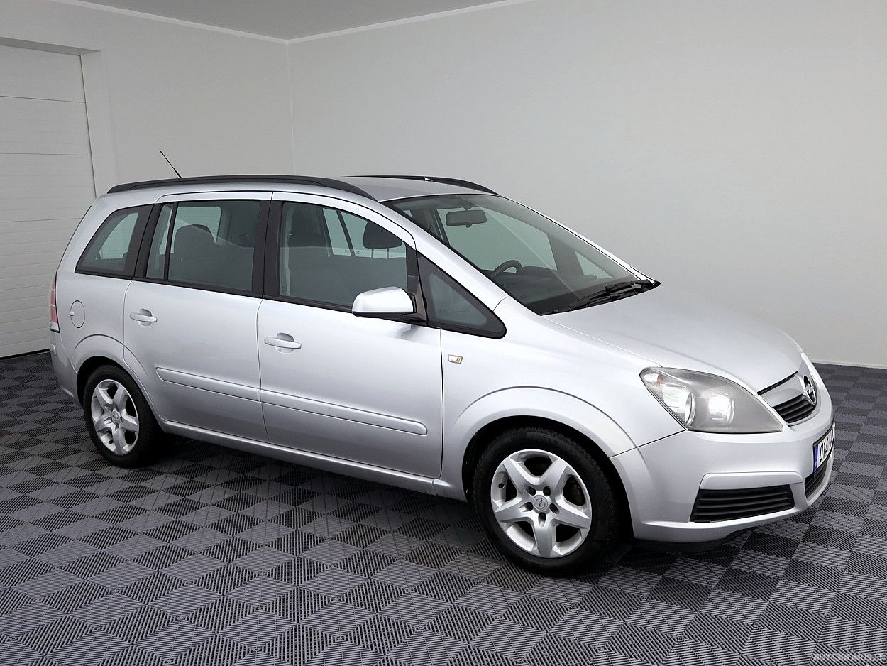 Opel Zafira | 8