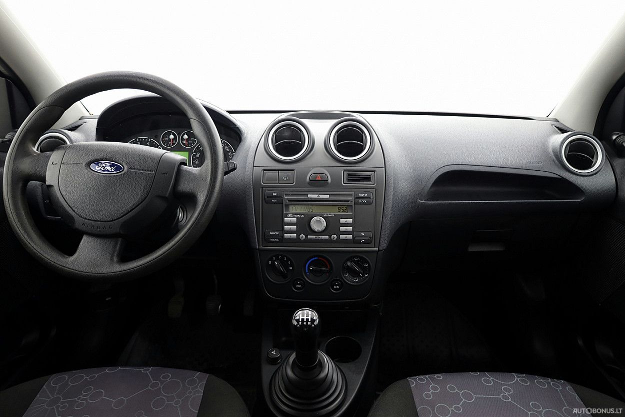 Ford Fiesta | 4