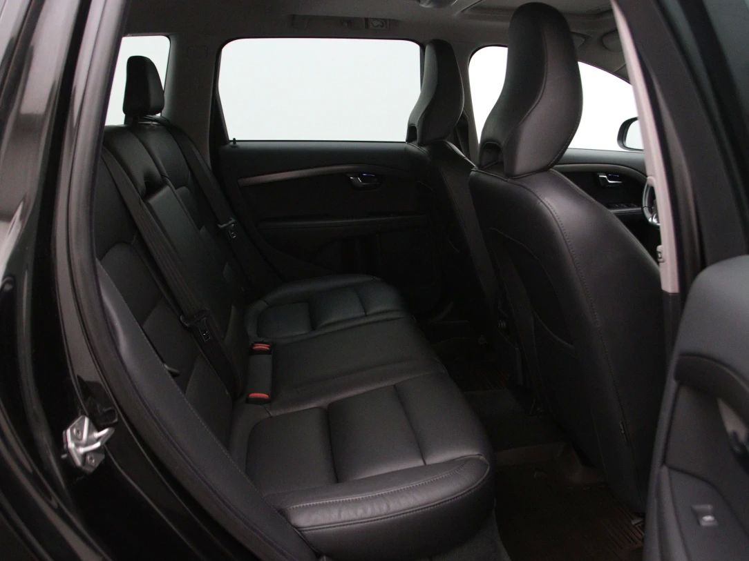 Volvo V70 | 14