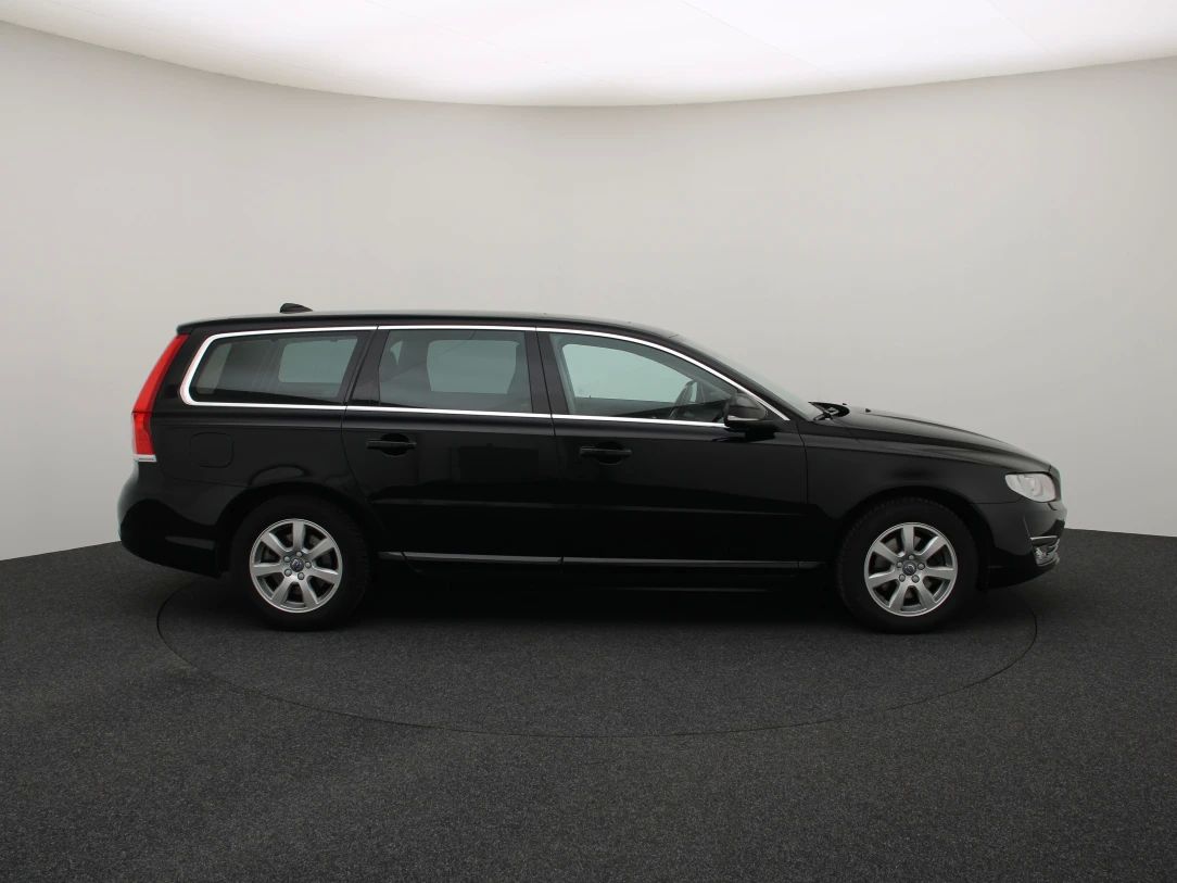 Volvo V70 | 8