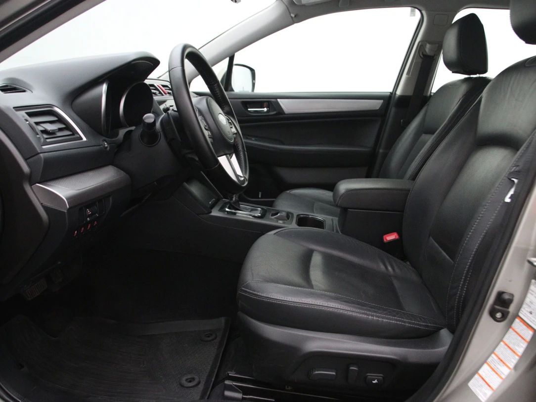 Subaru Legacy | 3