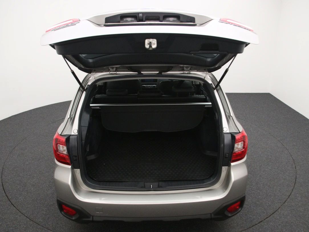 Subaru Legacy | 36