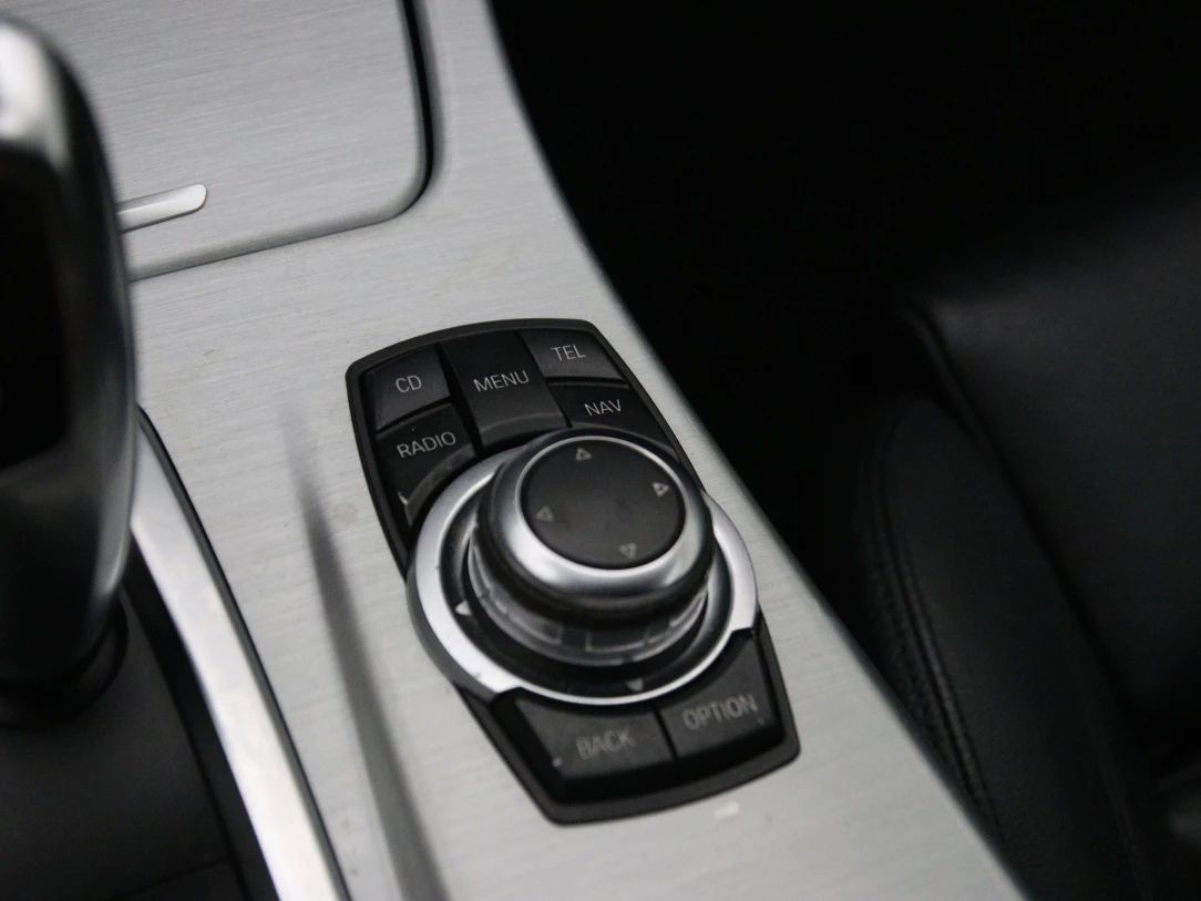 BMW 528 | 32