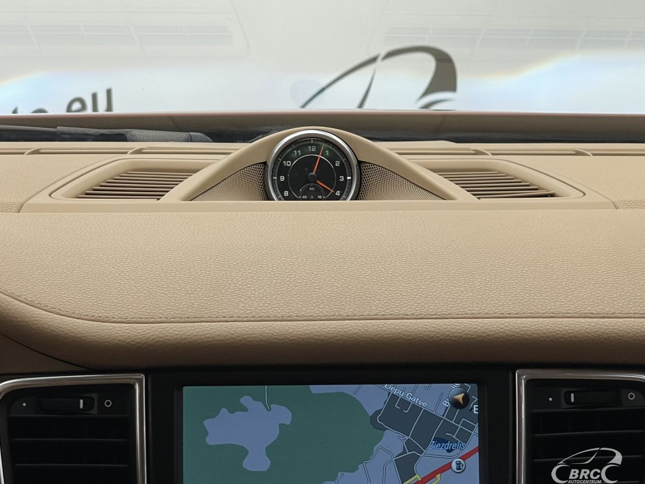 Porsche Panamera | 16