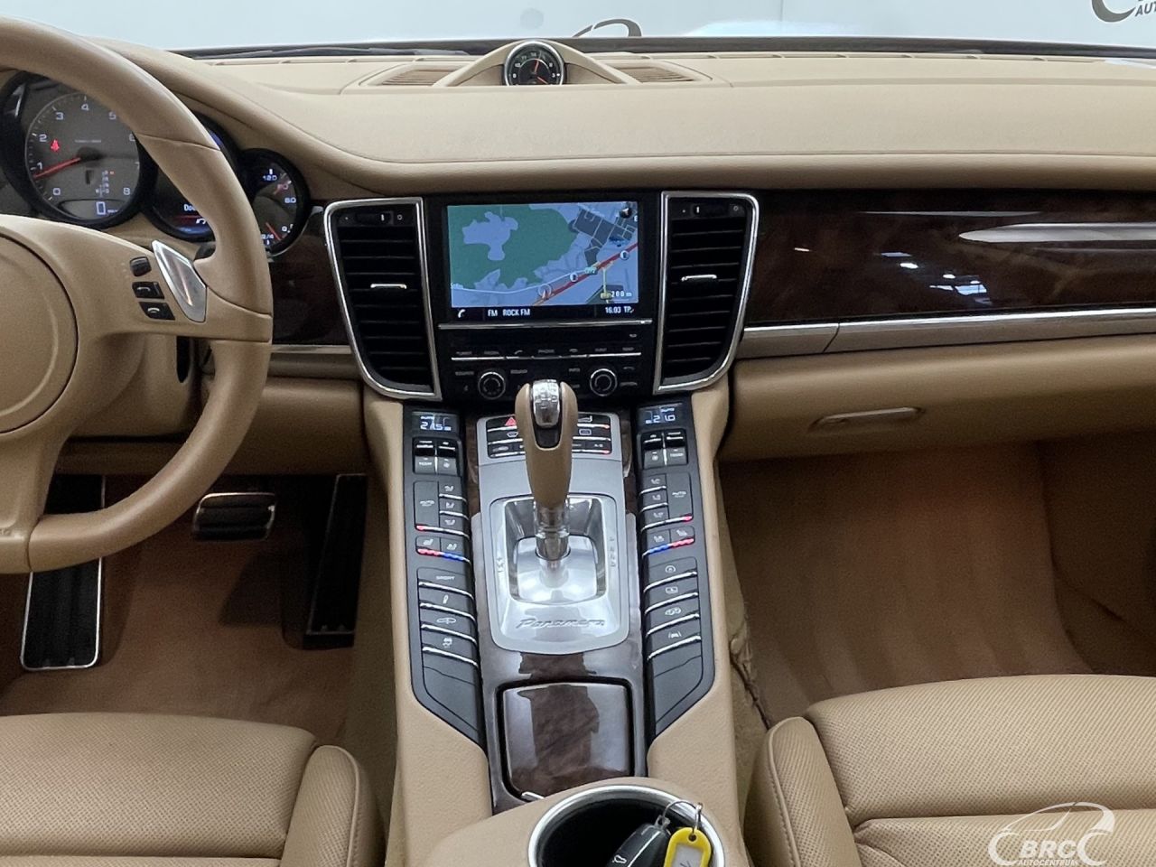 Porsche Panamera | 15