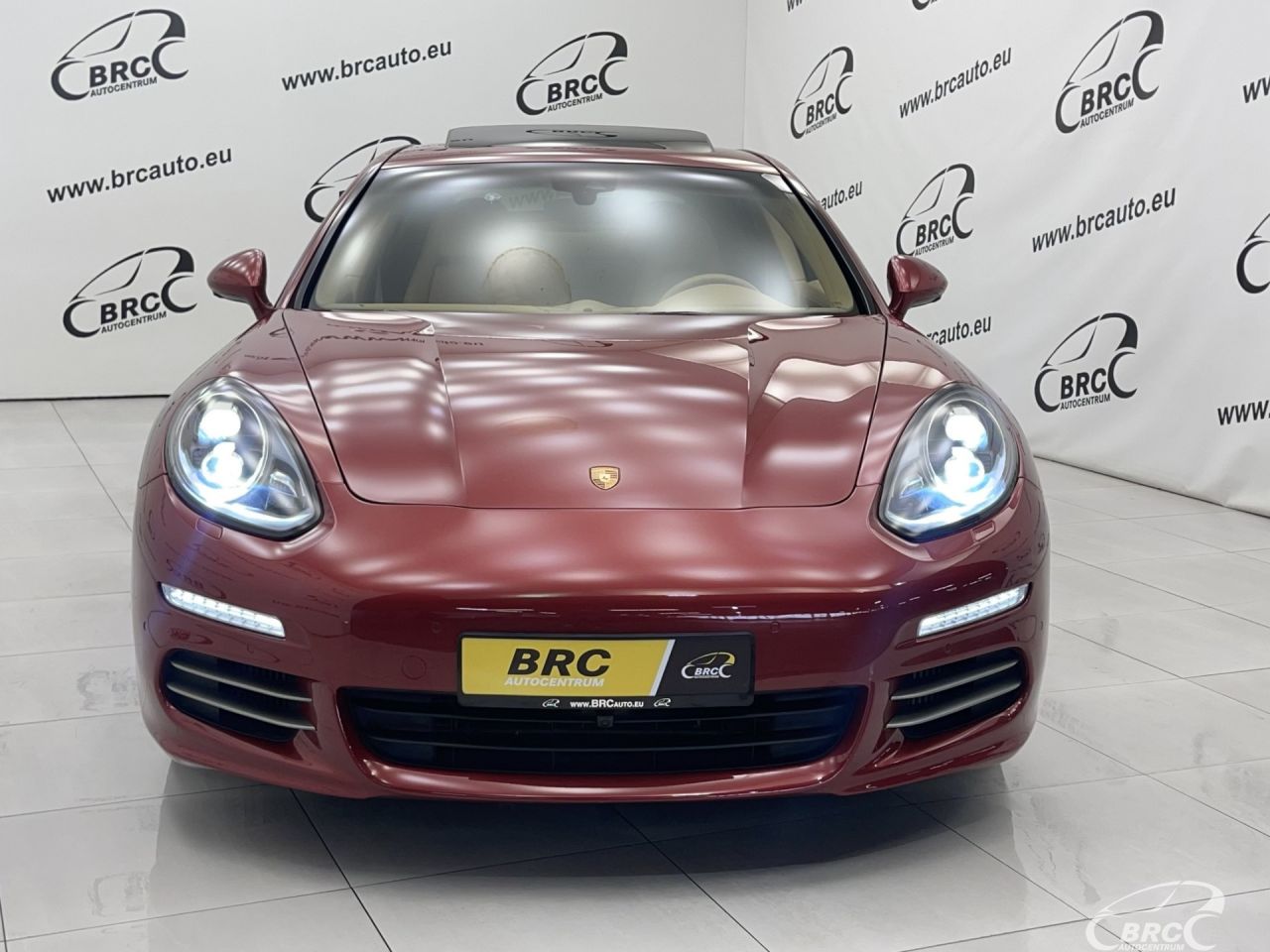 Porsche Panamera | 48