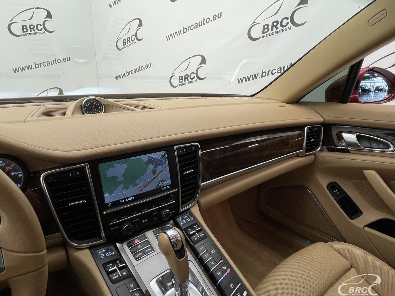 Porsche Panamera | 27