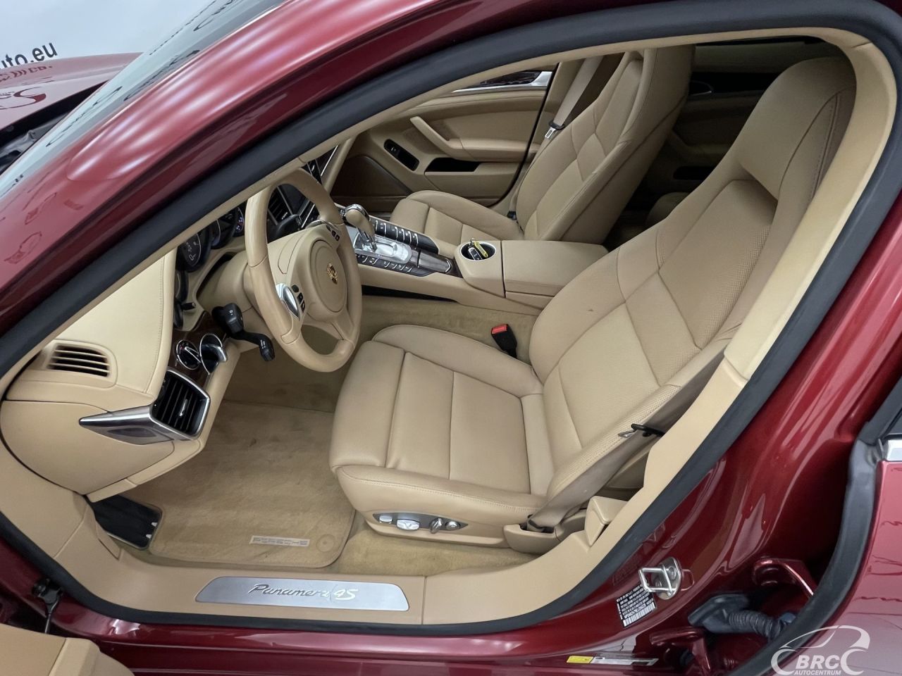 Porsche Panamera | 21