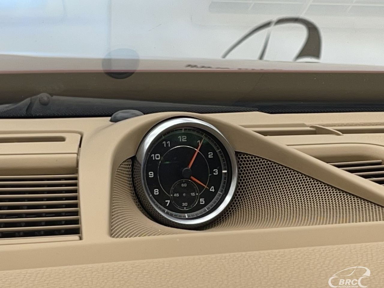 Porsche Panamera | 33