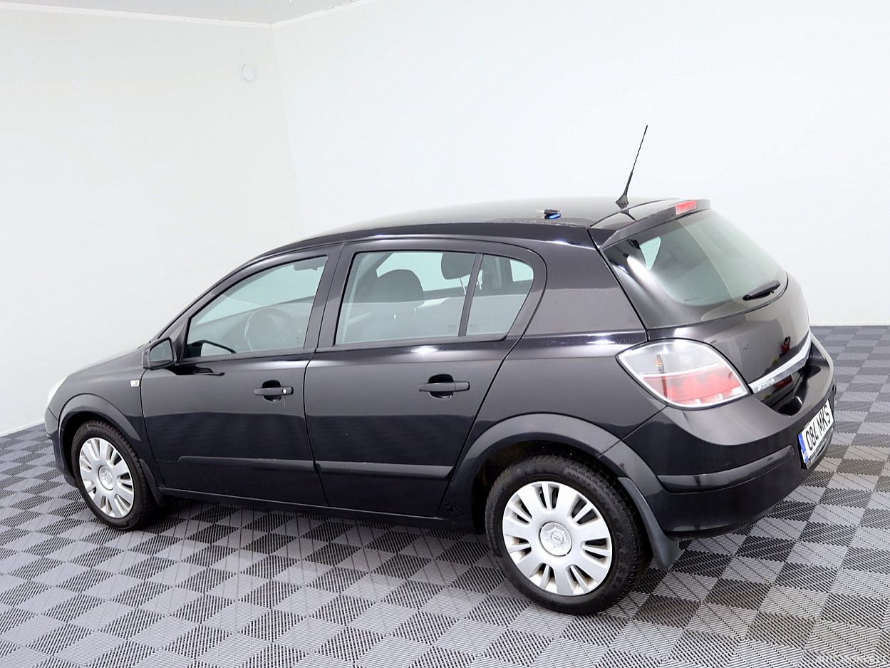 Opel Astra | 3