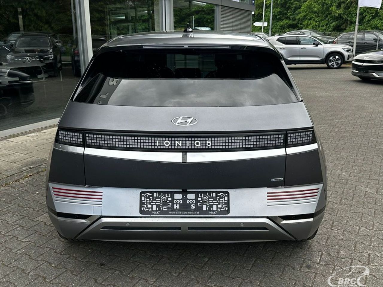 Hyundai IONIQ | 4